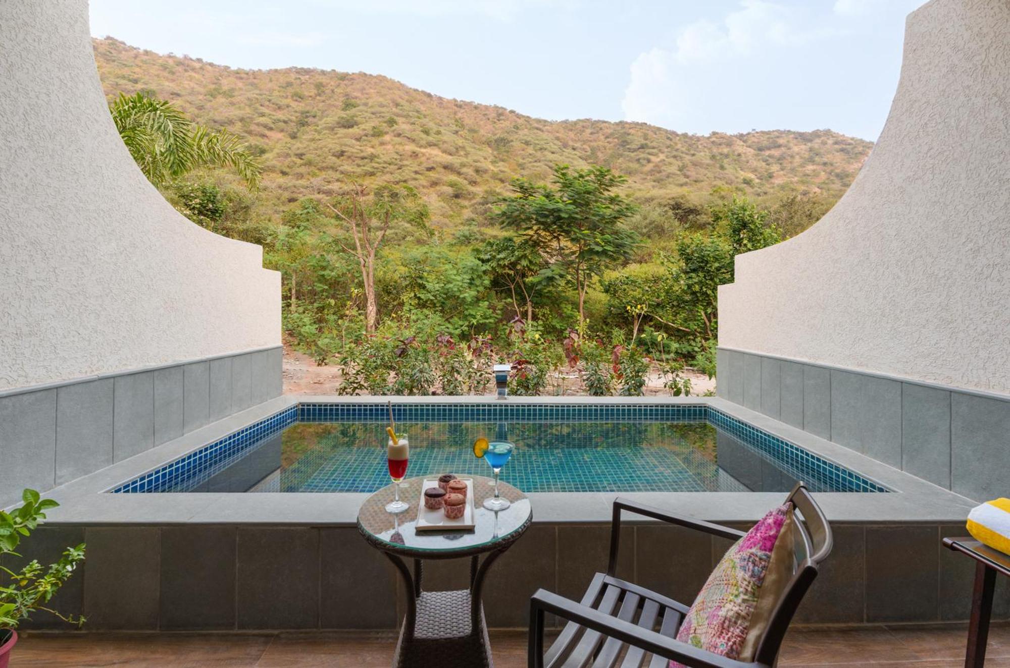 Anandam - A Luxury Resort In Udaipur Esterno foto