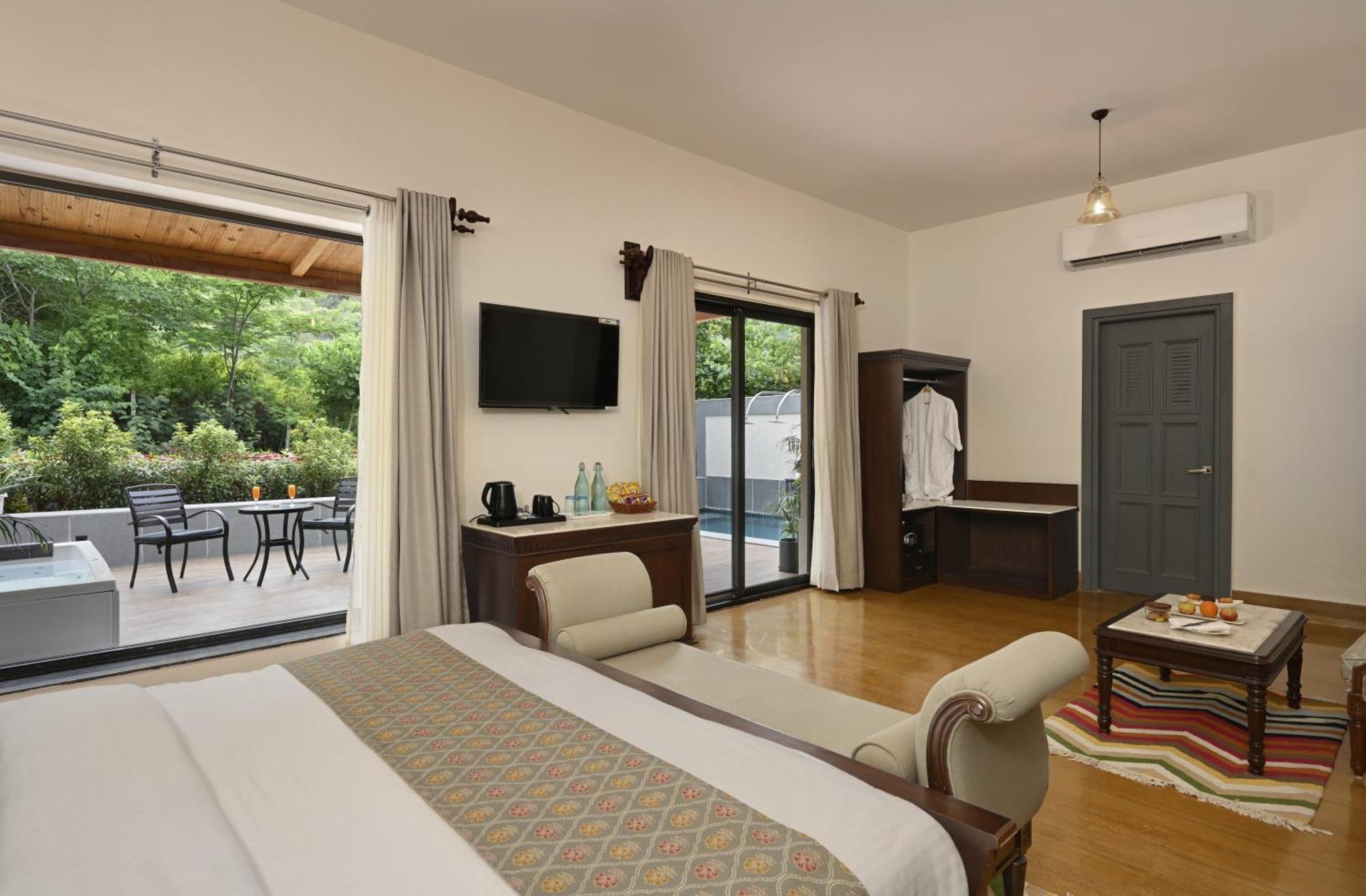 Anandam - A Luxury Resort In Udaipur Esterno foto
